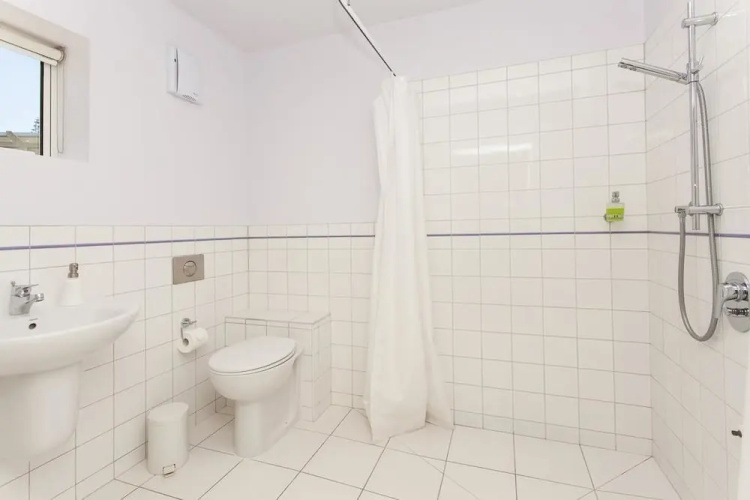 Le Petit Hotel