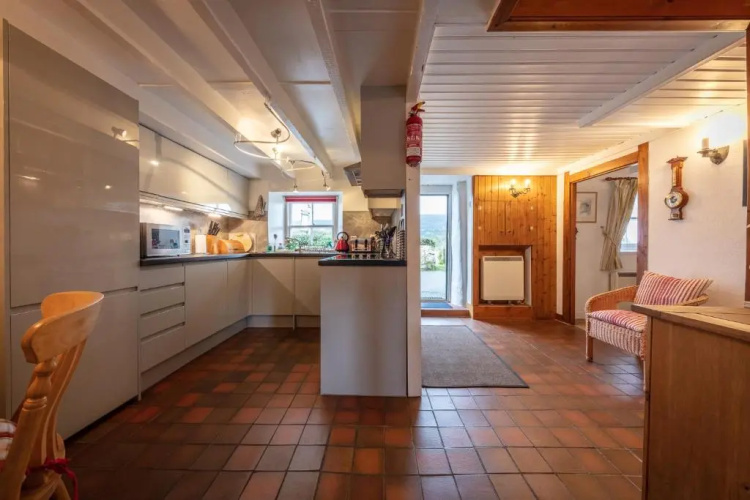 Beachcomber Cottage