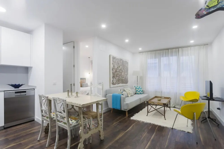 Dobo Rooms Moncloa I