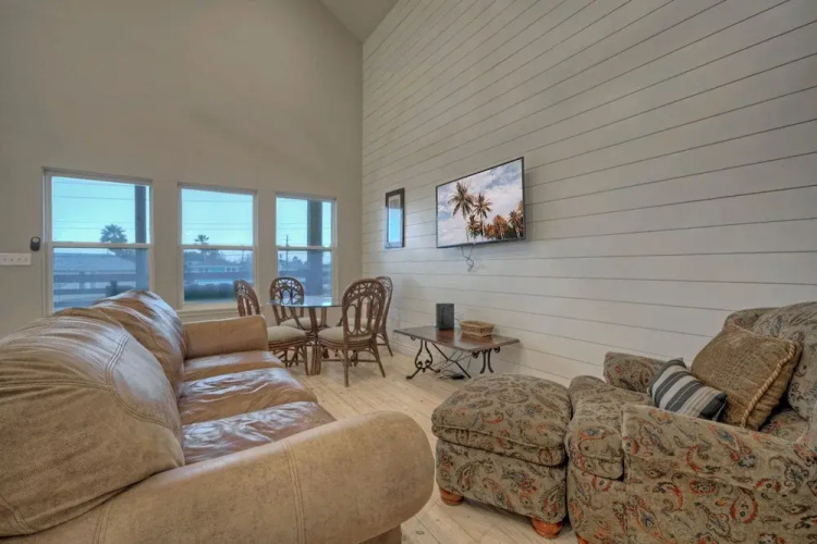 The Pintail By Avantstay Pool Access Boat Dock