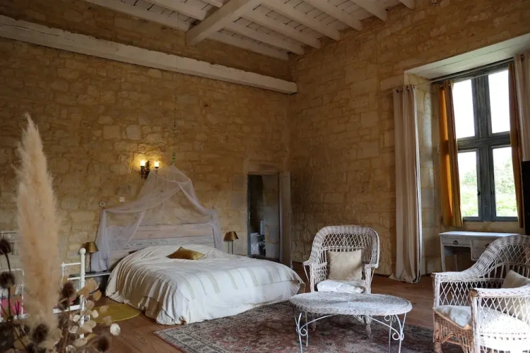 Royal room