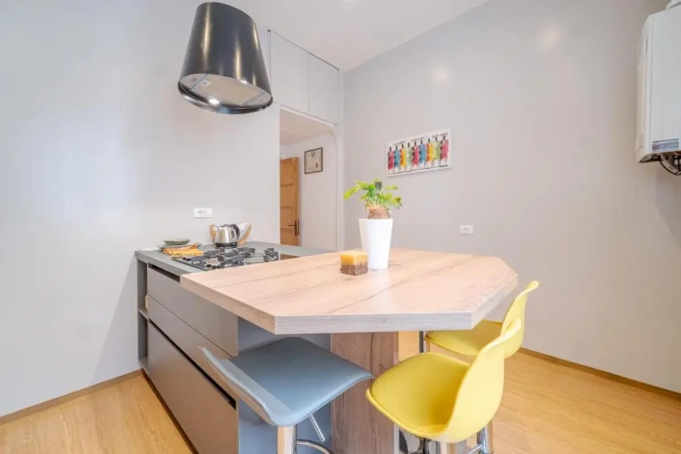1 Bedroom Apartment