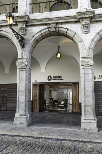 Katari Hotel at Plaza de Armas Over view