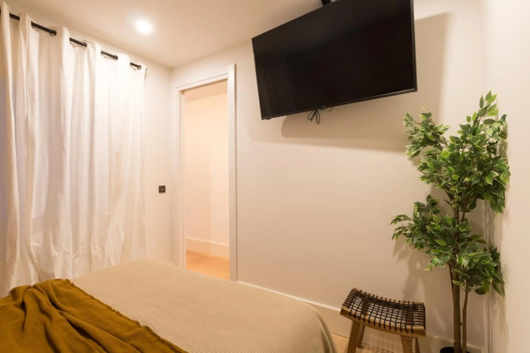 NEW ABANDO by STAYNNAPARTMENTS
