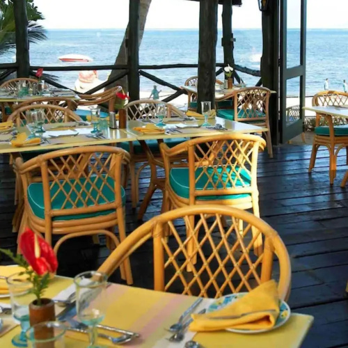 Sarova Whitesands Beach Resort Spa 4