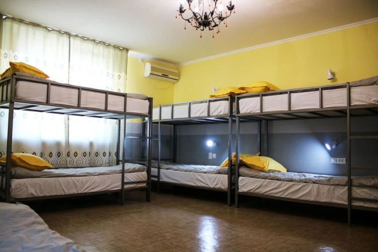 10000MILES Hostel