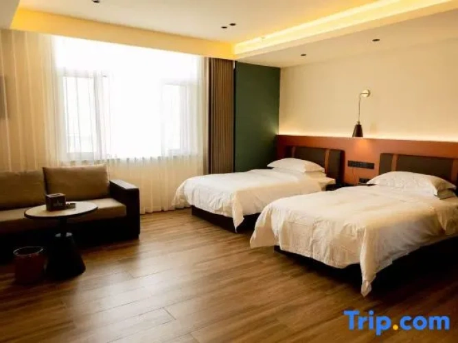 Premier Twin room
