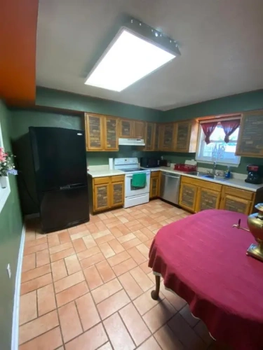 3 Bedrooms Cottage