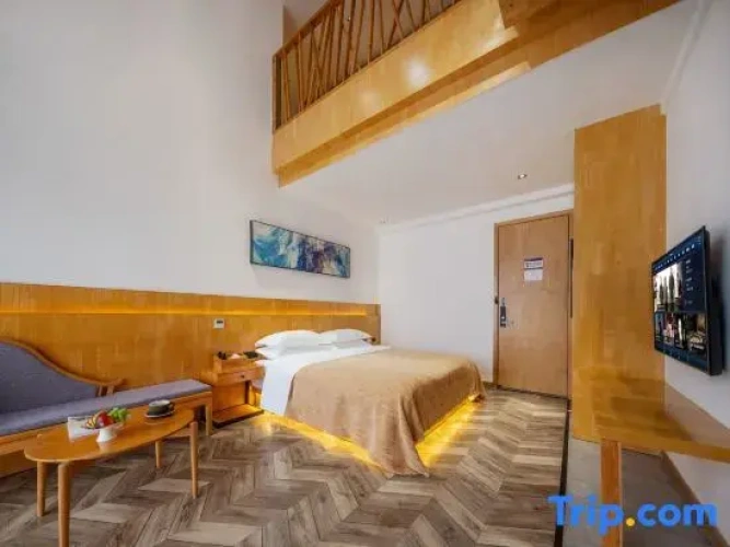 Standard Triple Family Duplex room