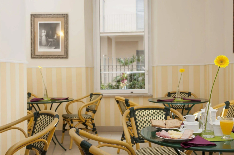 Hotel Des Artistes photo 24
