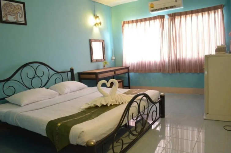 Nimman Expat Home