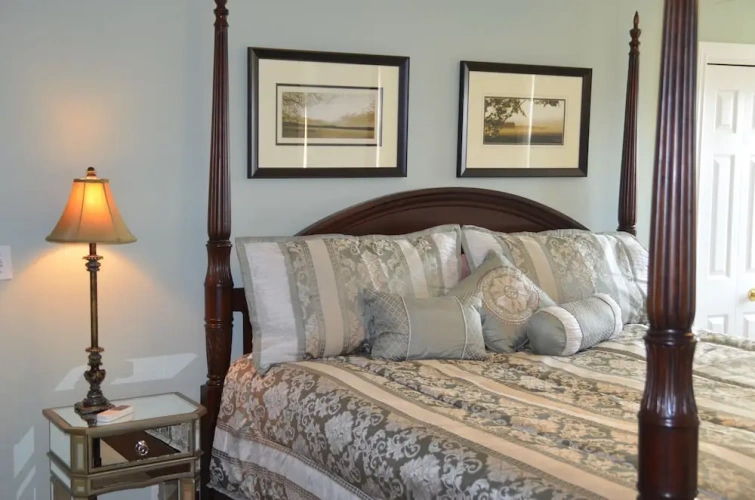 Deluxe Double Suite