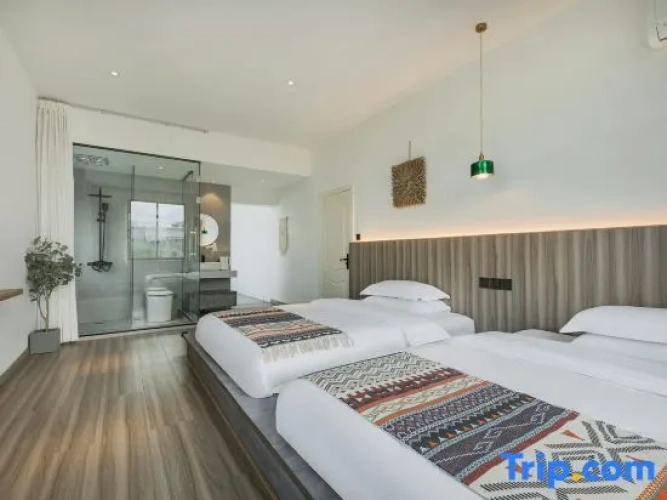 Family Suite with balcony and with mountain view