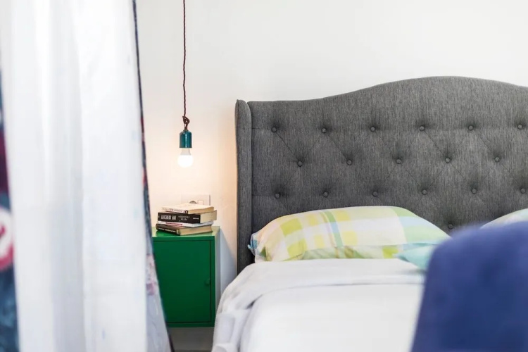 Room Alma 2