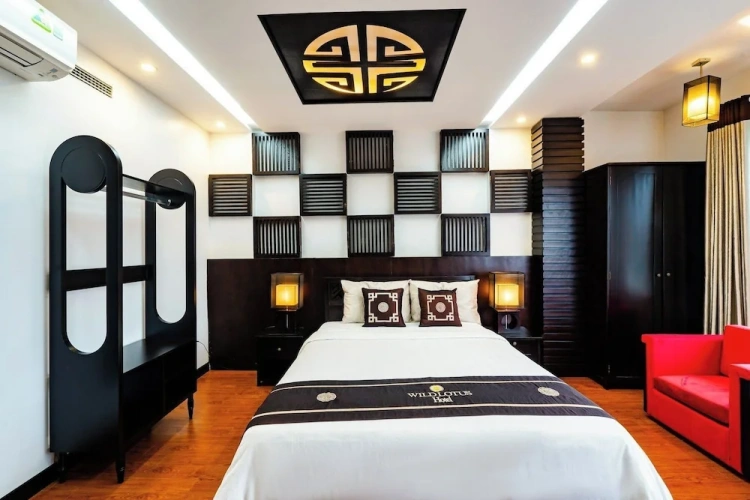 Deluxe Double room with balcony and with garden view