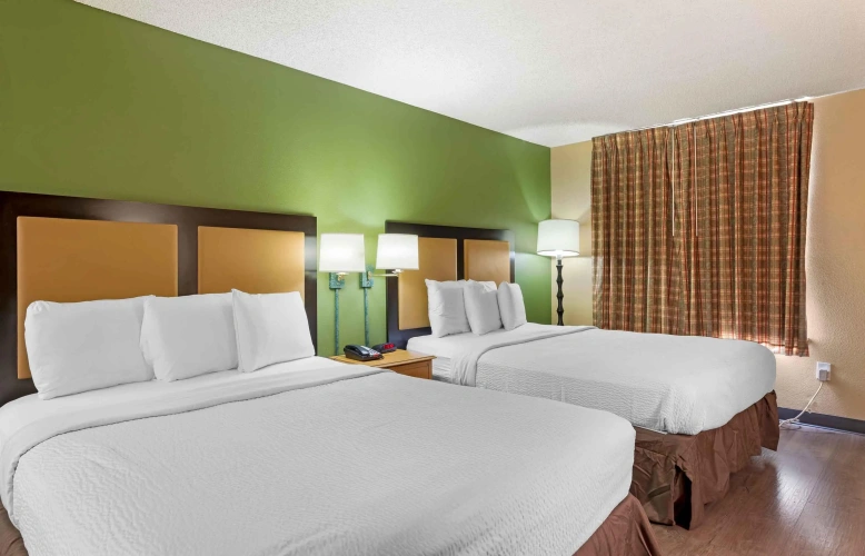 Quadruple Suite