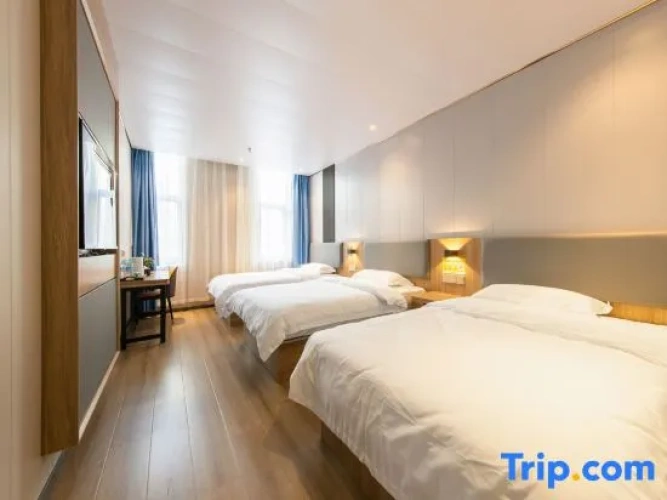 Business Triple room