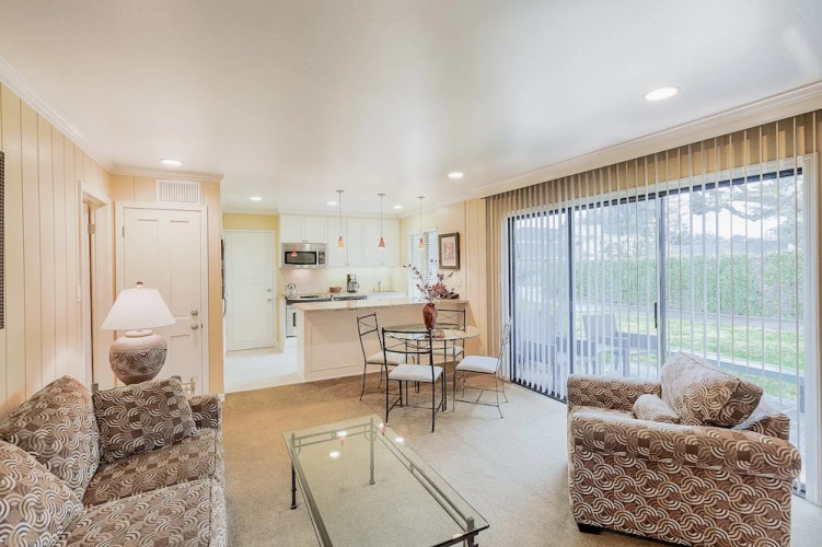 1-Bedroom Condo Near Trails