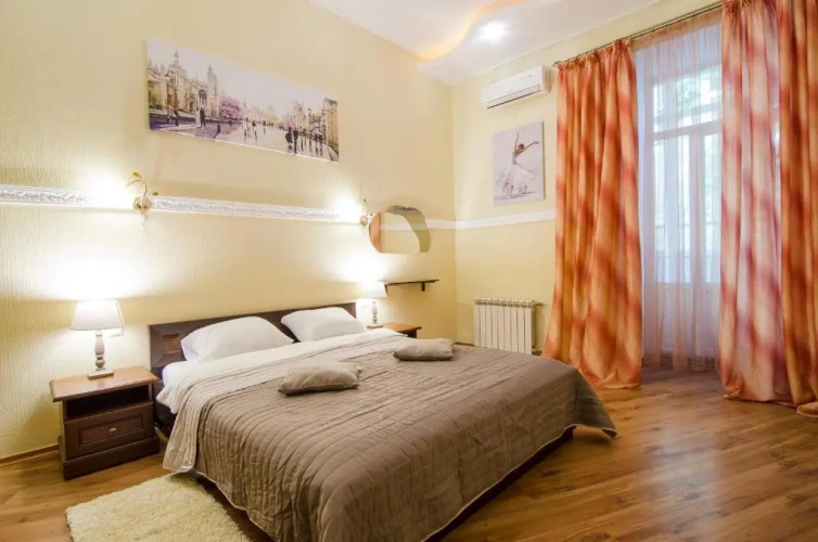2 Bedrooms Apartment
