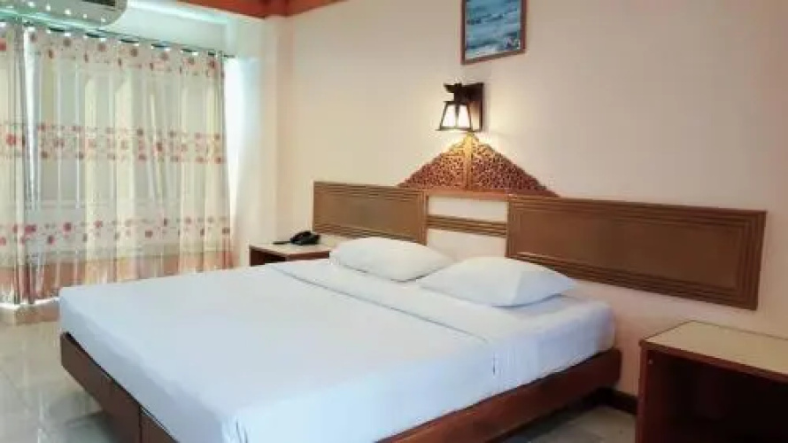 Sawasdipong Hotel