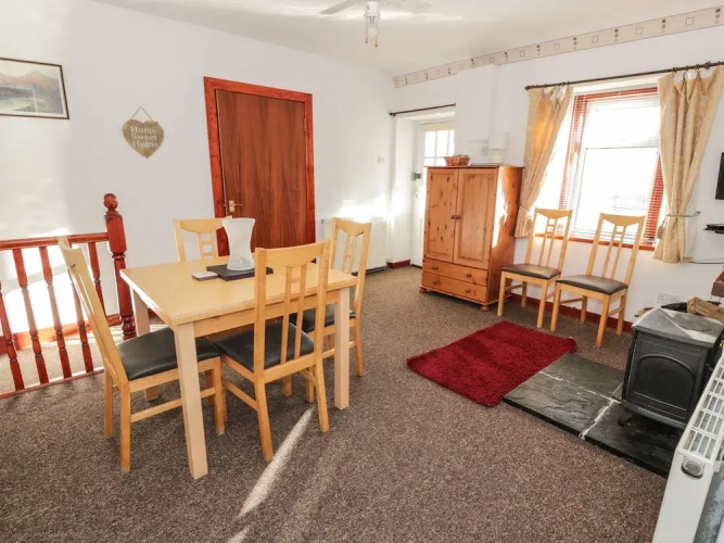 3 Kirminnoch Cottages