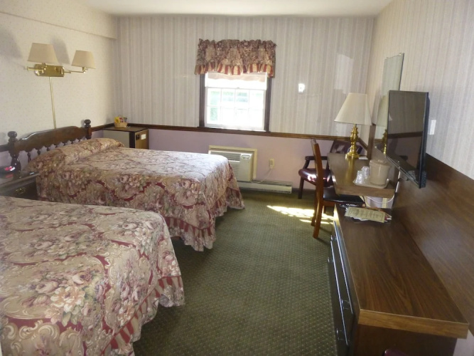 Smoketown Inn