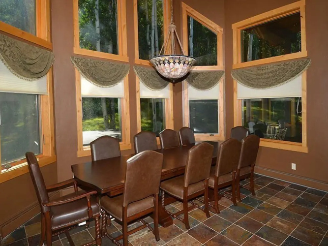 Meadow Brook Chalet