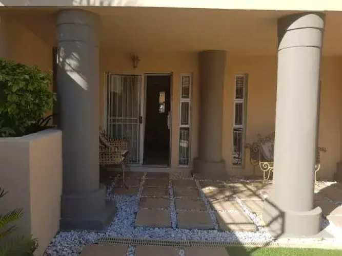 Aquila Guest House