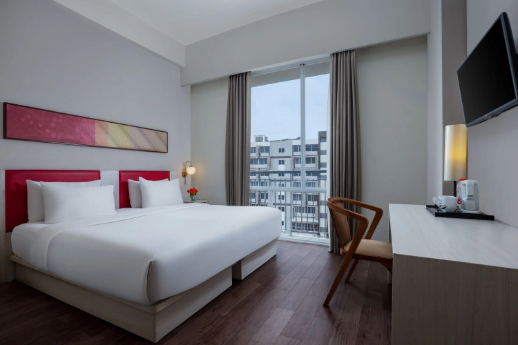 Deluxe Double room with view