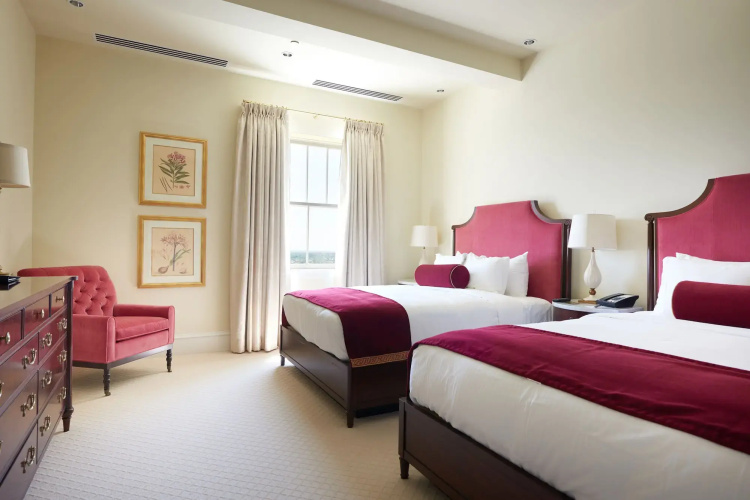 Hotel Settles