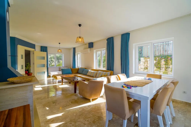 Soral Villa