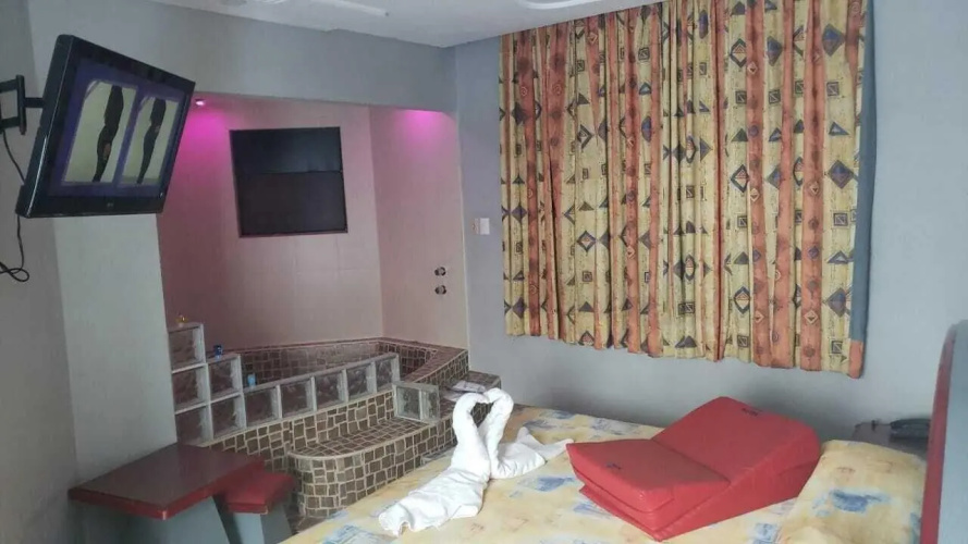 Hotel Muy Cdmx - Hotel Romantico