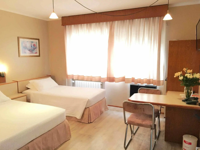 Cosmos Hotel