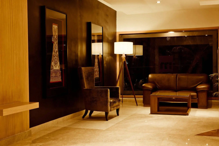Melange Luxury Service Apartment