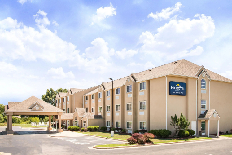 Microtel Inn & Suites By Wyndham Claremore - Oklahoma