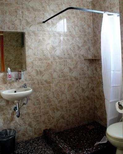 Oasis Studio Hotel Dua Male Only Hotel