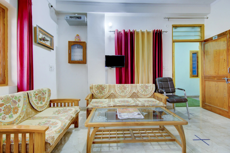 SPOT ON Chandra's Residence