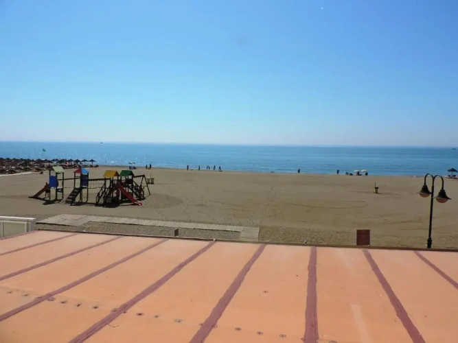 Apartment with sea view
