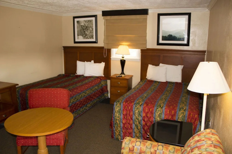Budget Inn