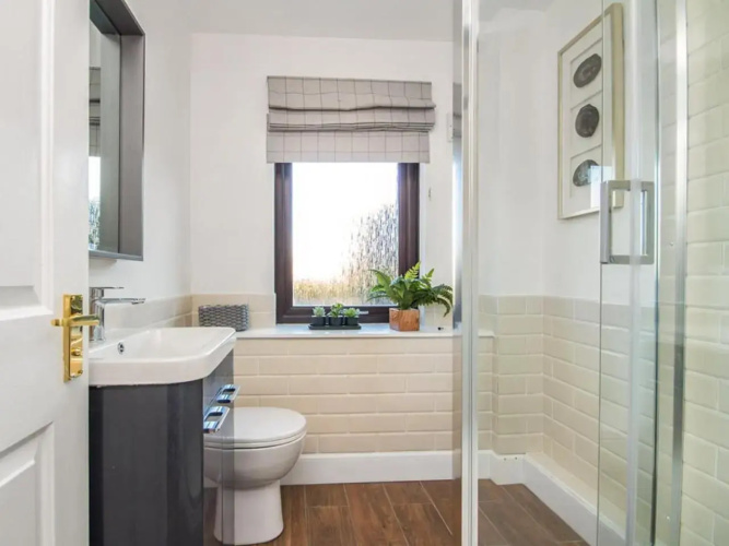 Flat 1, 69 Macewen Drive