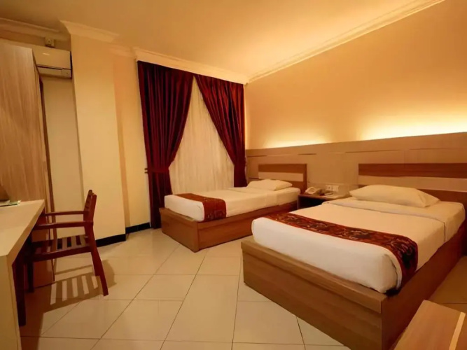 Kharisma Hotel