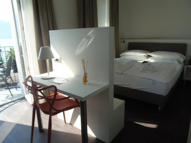 Albergo Dongo
