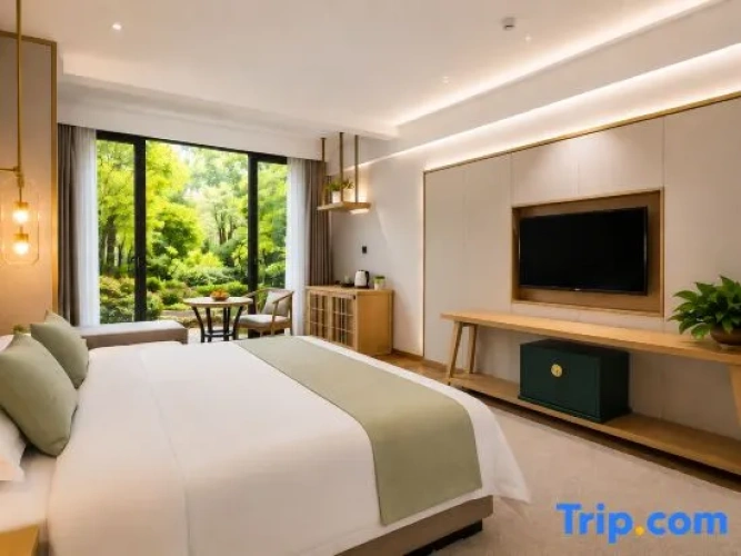 Standard Double room with balcony and with garden view