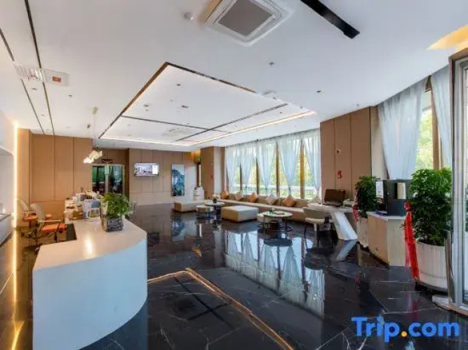 Yaduo Hotel (Wenming Road Binhe Qingcheng Branch)
