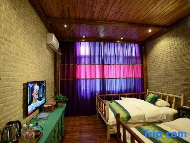Standard Double room with courtyard view