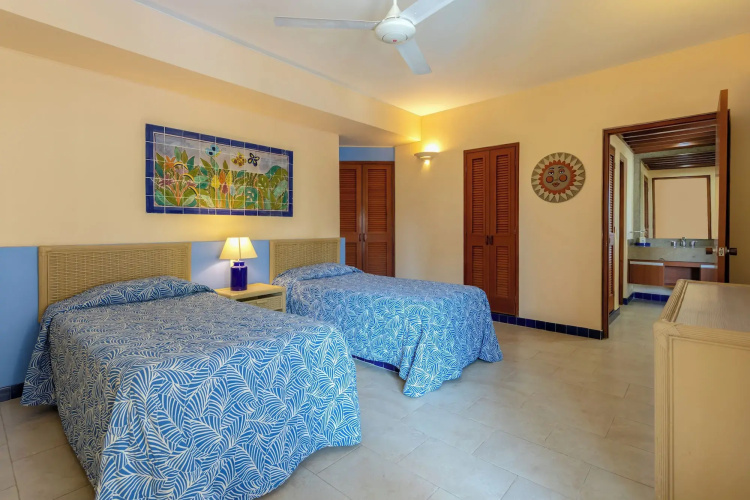 Zuana Beach Resort