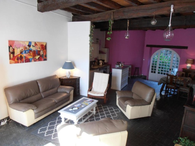 2 Bedrooms Cottage