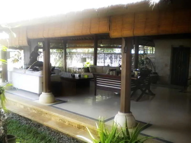 Taman Suci Villa