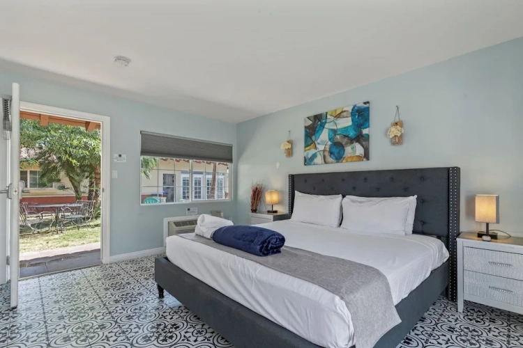 Premium room