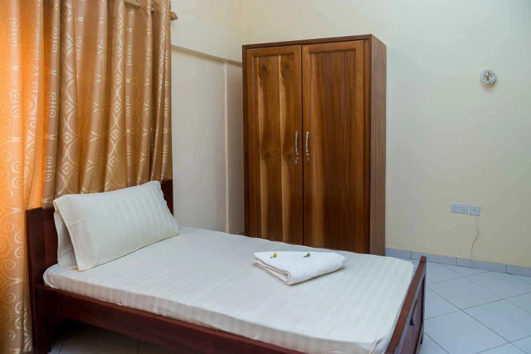 Royal Atlantic Hostel
